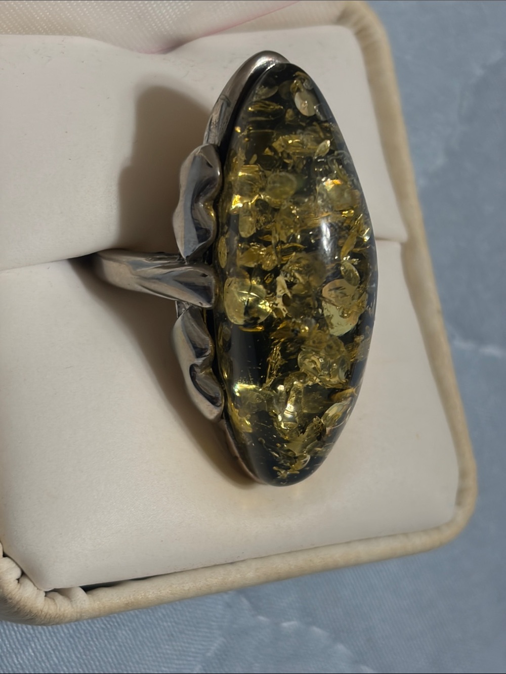 Vintage Green Amber with Sterling Silver Ring  Size 8 PreOwned